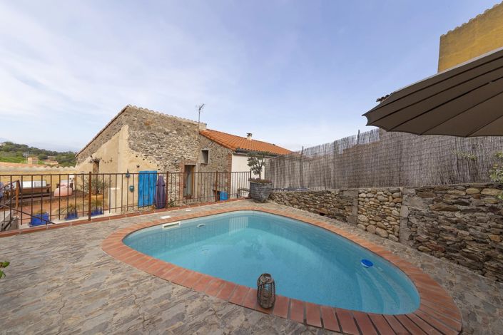 Image No.2-7 Bed House for sale