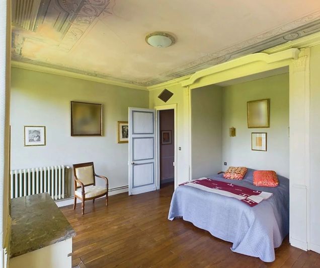 Image No.10-10 Bed House for sale