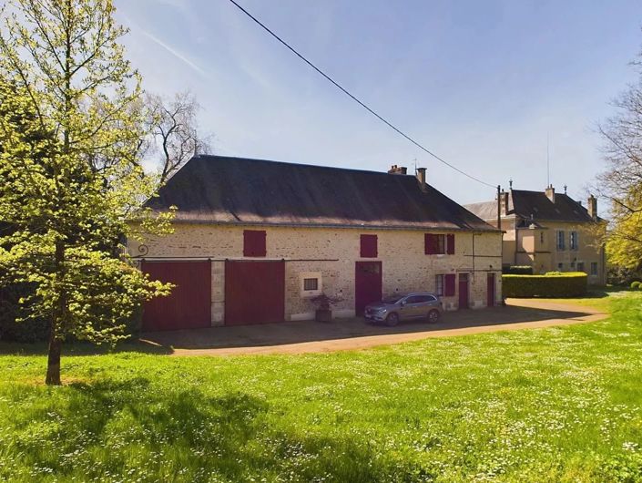 Image No.11-10 Bed House for sale