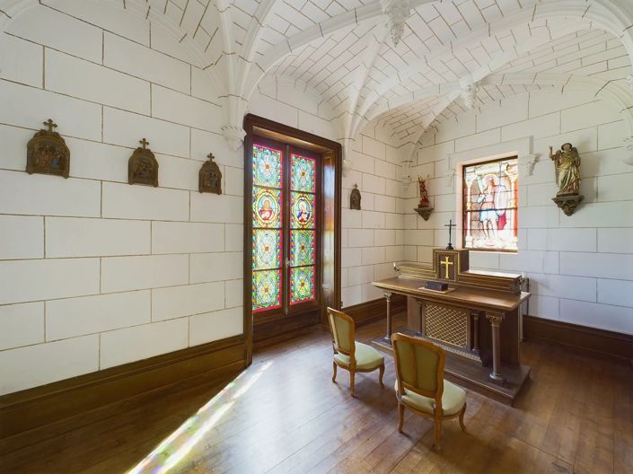 Image No.8-10 Bed House for sale