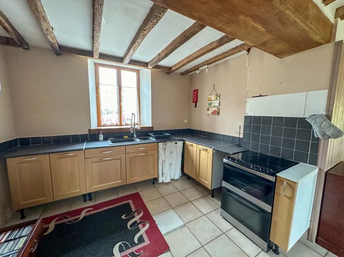 Image No.14-6 Bed House for sale