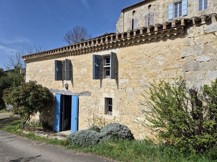 Image No.10-10 Bed House for sale