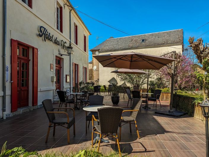 Image No.2-10 Bed Commercial for sale