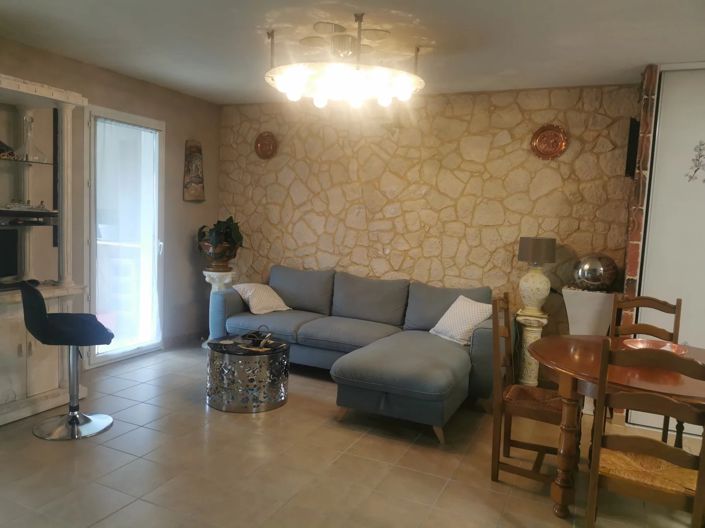 Image No.1-2 Bed Property for sale