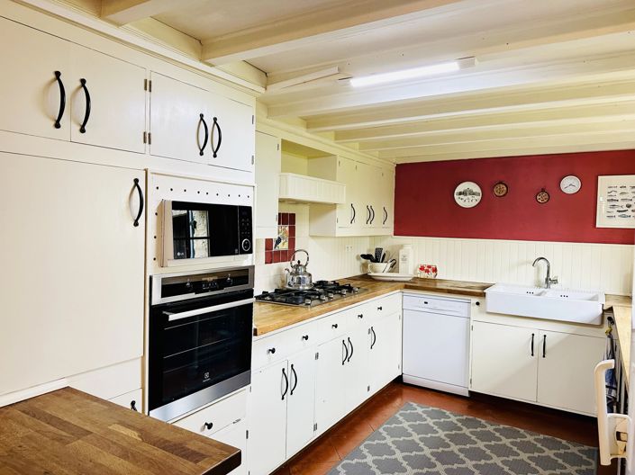 Image No.4-4 Bed House for sale