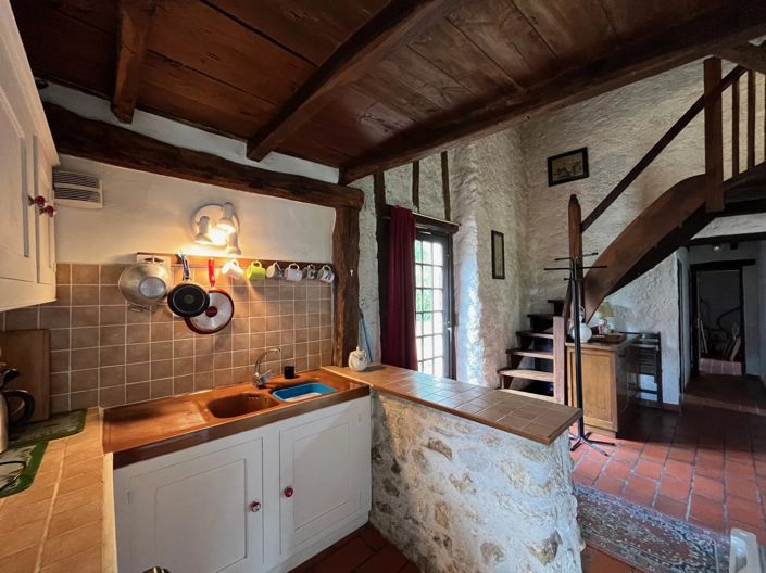 Image No.5-3 Bed Village House for sale