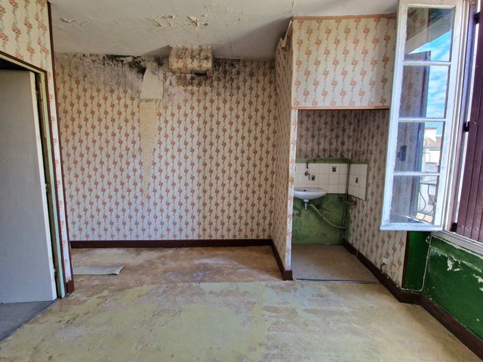 Image No.6-4 Bed House for sale