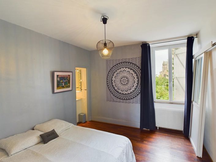 Image No.11-5 Bed Village House for sale