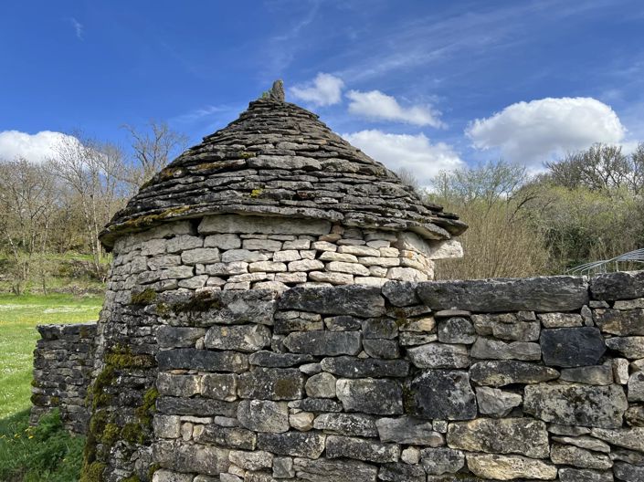 Image No.15-5 Bed Village House for sale