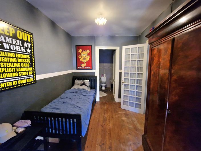 Image No.12-4 Bed House for sale