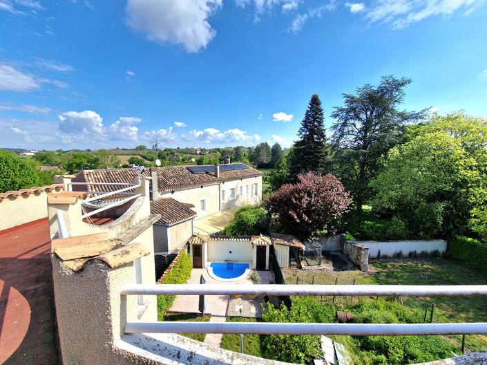 Image No.15-4 Bed House for sale