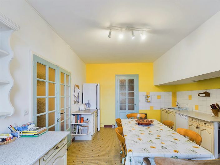 Image No.3-4 Bed House for sale