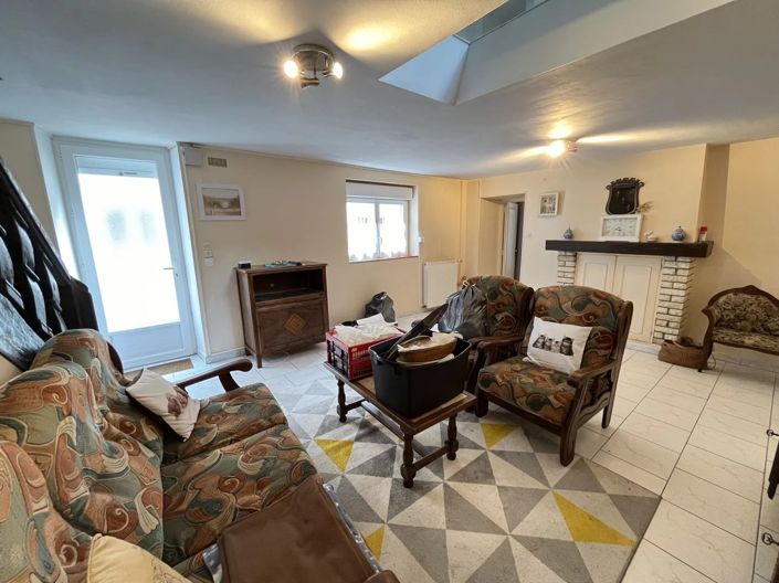 Image No.7-3 Bed House for sale