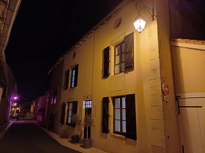 Image No.1-5 Bed House for sale