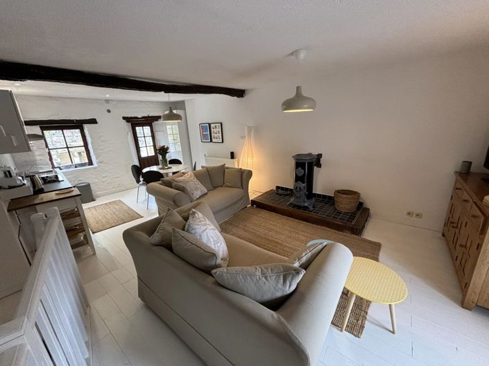 Image No.12-5 Bed House for sale