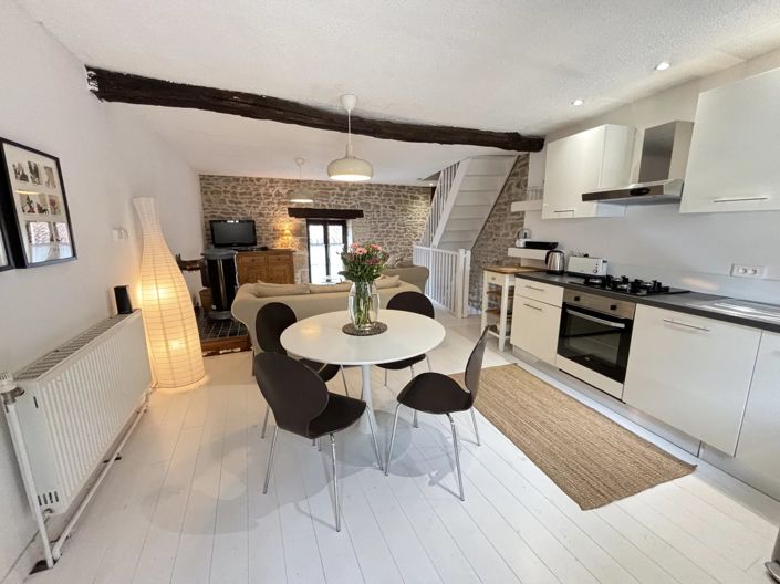 Image No.11-5 Bed House for sale