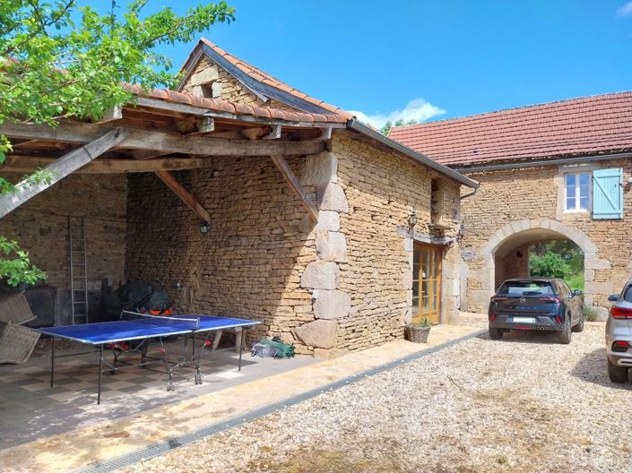 Image No.9-6 Bed House for sale