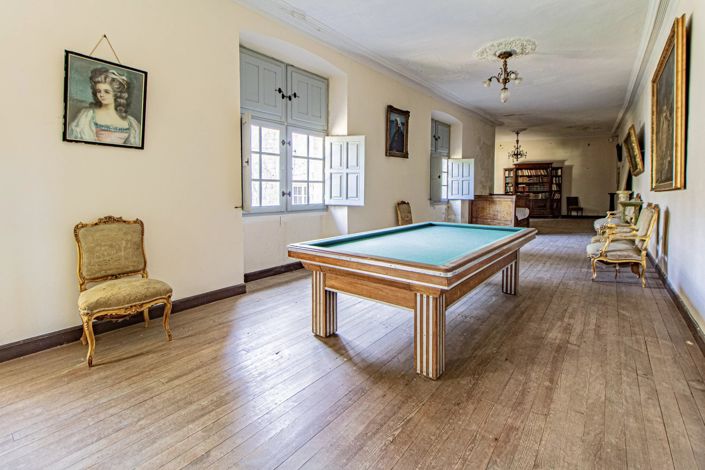 Image No.7-11 Bed House for sale