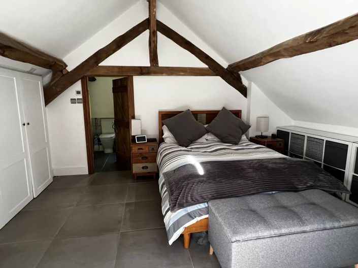 Image No.9-3 Bed House for sale