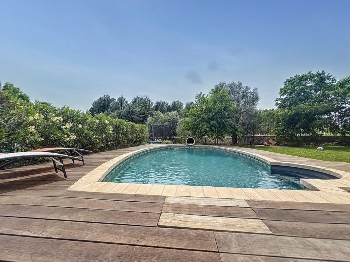 Image No.5-4 Bed Property for sale