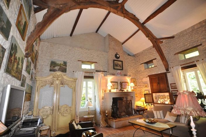 Image No.8-3 Bed House for sale