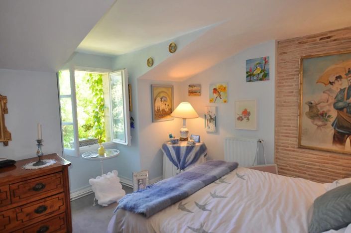 Image No.9-3 Bed House for sale