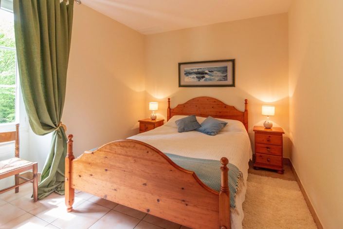 Image No.12-3 Bed House for sale