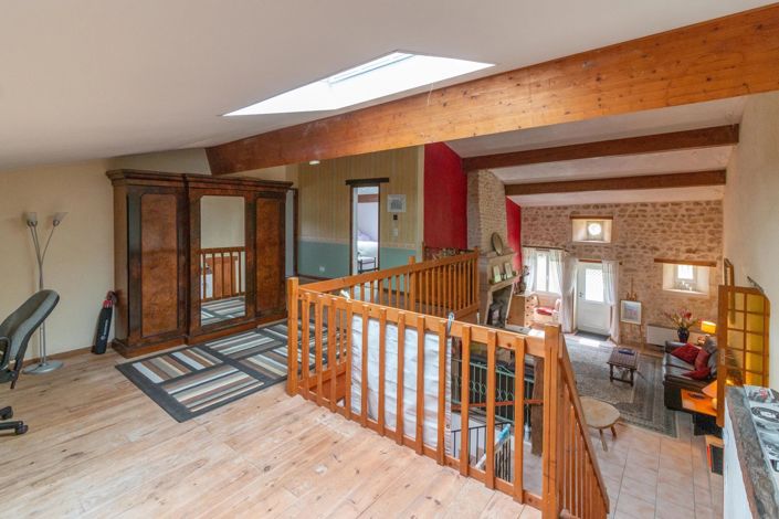 Image No.7-3 Bed House for sale