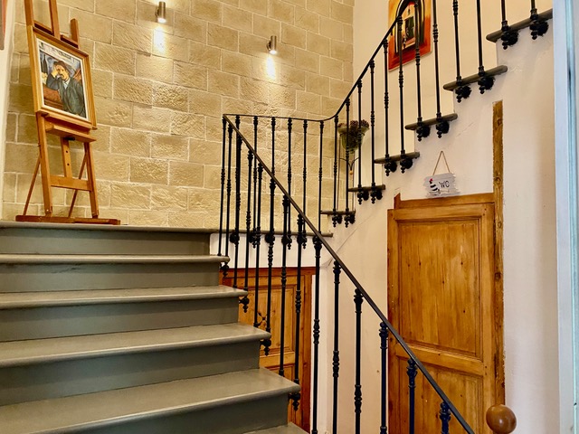 Image No.13-6 Bed House for sale