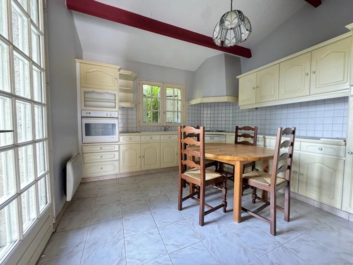 Image No.5-5 Bed House for sale