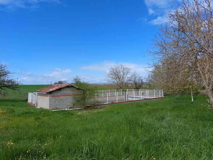 Image No.3-9 Bed House for sale