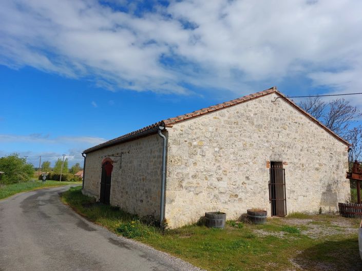 Image No.6-9 Bed House for sale