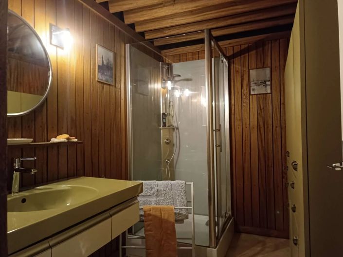 Image No.13-4 Bed Village House for sale