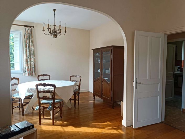 Image No.4-4 Bed Village House for sale