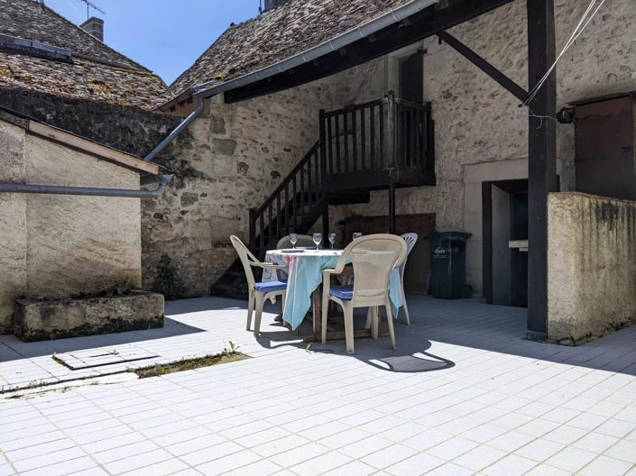 Image No.2-3 Bed Village House for sale