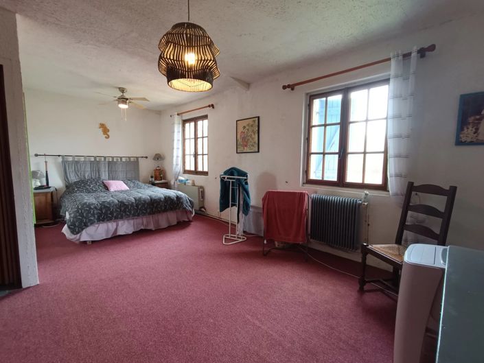 Image No.9-7 Bed House for sale