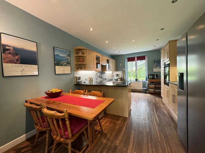 Image No.5-3 Bed House for sale