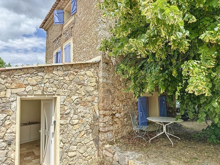 Image No.2-2 Bed Property for sale