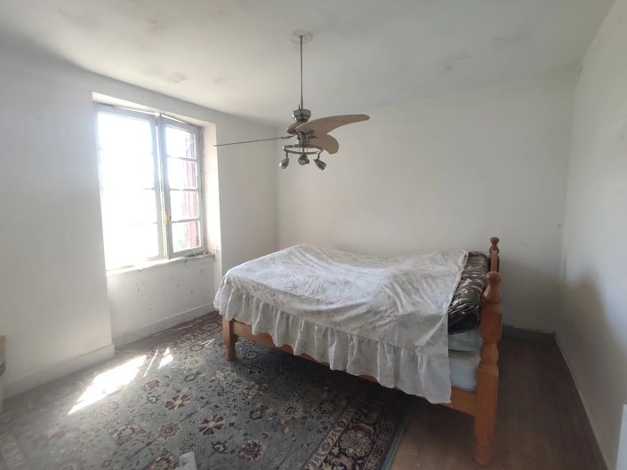 Image No.7-2 Bed House for sale