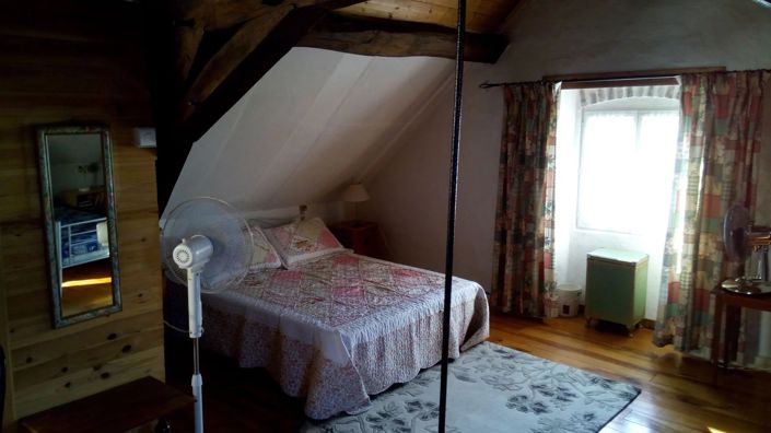 Image No.8-4 Bed House for sale