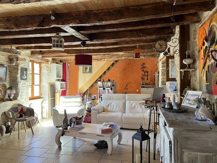 Image No.2-3 Bed Village House for sale