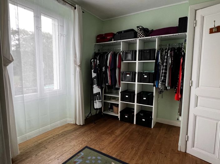 Image No.12-3 Bed House for sale