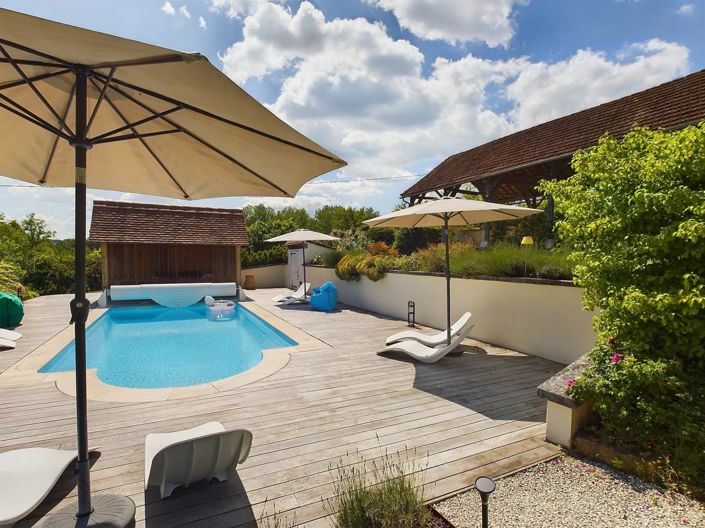 Image No.10-6 Bed House for sale