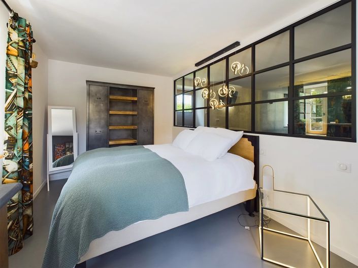 Image No.13-6 Bed House for sale