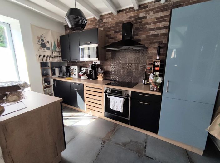 Image No.5-5 Bed House for sale