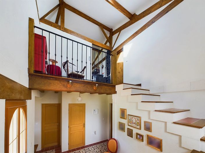 Image No.9-3 Bed House for sale