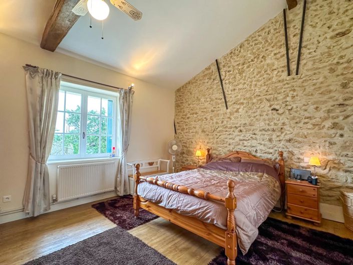 Image No.7-4 Bed House for sale