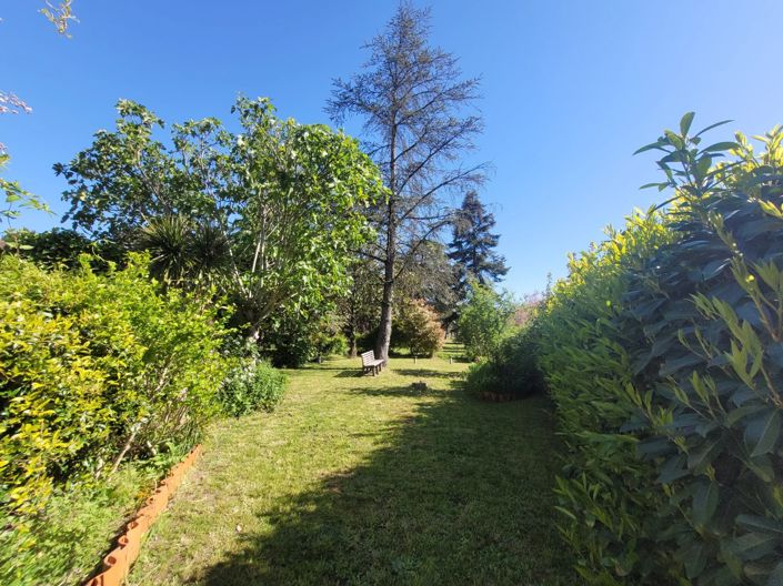 Image No.2-3 Bed Village House for sale