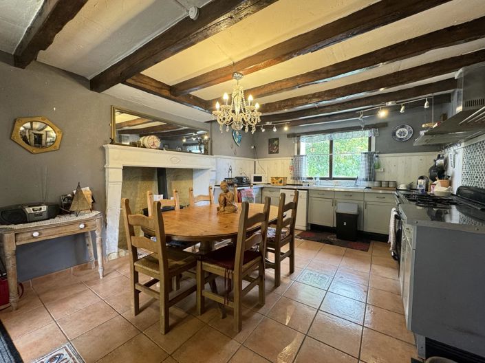 Image No.5-4 Bed House for sale