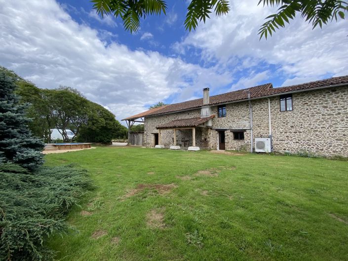 Image No.12-4 Bed House for sale